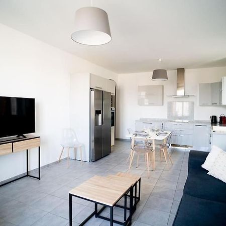 Appartement T4 Vue Mer Proche Gare Et Centre Ville อฌักซิโอ้ ภายนอก รูปภาพ