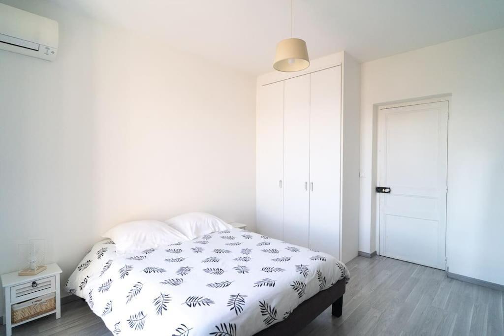 Appartement T4 Vue Mer Proche Gare Et Centre Ville อฌักซิโอ้ ภายนอก รูปภาพ